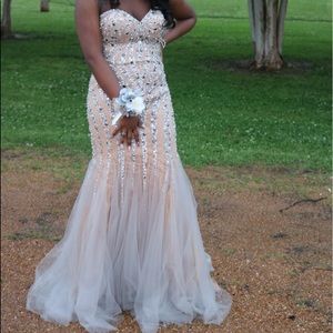 Prom dress only worn once